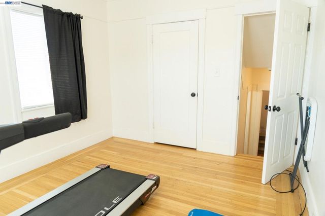 2921 Havenscourt Blvd, Oakland, CA 94605