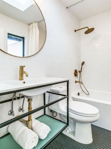 8807 Graywood Drive, Dallas, TX 75243