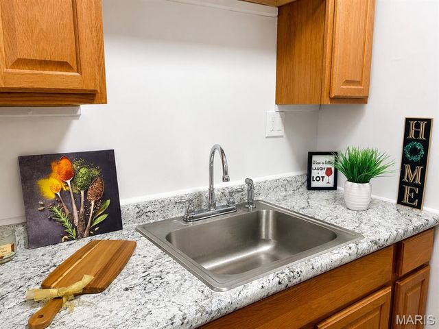 3132 Roger Williams Drive, Bridgeton, MO 63044