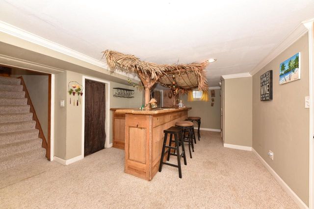 W63N375 Hillcrest AVENUE, Cedarburg, WI 53012