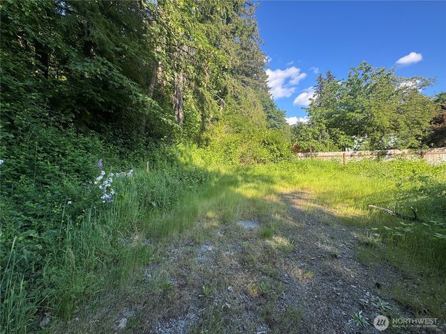 22728 Upper Dorre Don Way SE, Maple Valley, WA 98038