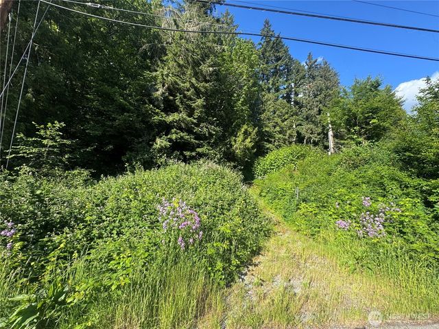 22728 Upper Dorre Don Way SE, Maple Valley, WA 98038