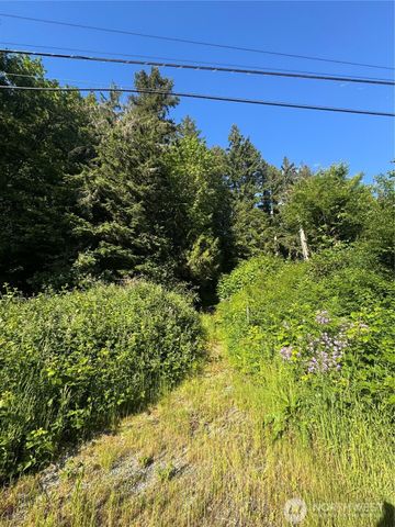 22728 Upper Dorre Don Way SE, Maple Valley, WA 98038