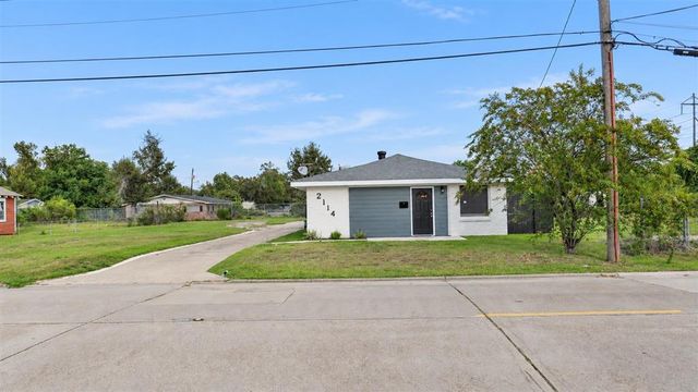 2114 N Simmons Street, Lake Charles, LA 70601