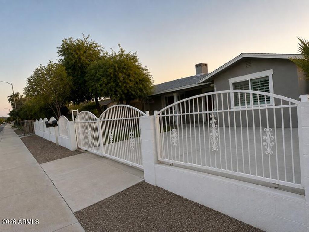 14406 N 4TH Avenue, El Mirage, AZ 85335 — photo 4