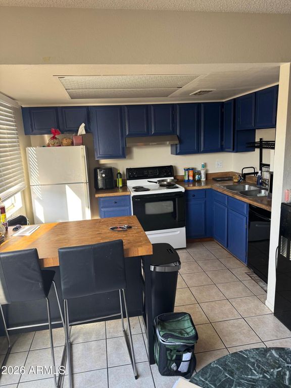15601 N 27 Street 28, Phoenix, AZ 85032