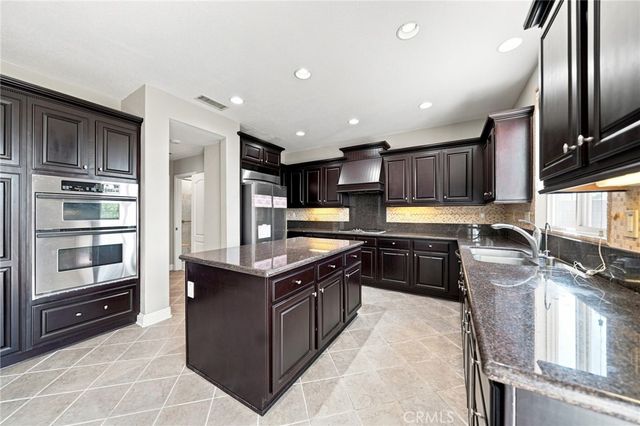 13903 Highlander Road, La Mirada, CA 90638