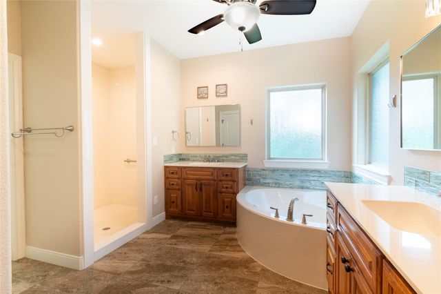 448 Eastgate Park, Livingston, TX 77351