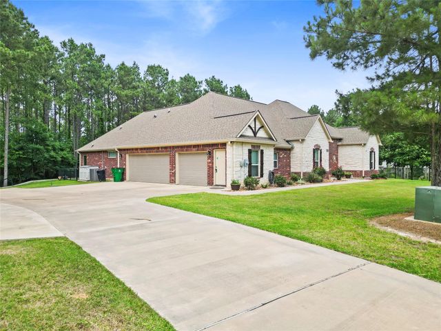 448 Eastgate Park, Livingston, TX 77351