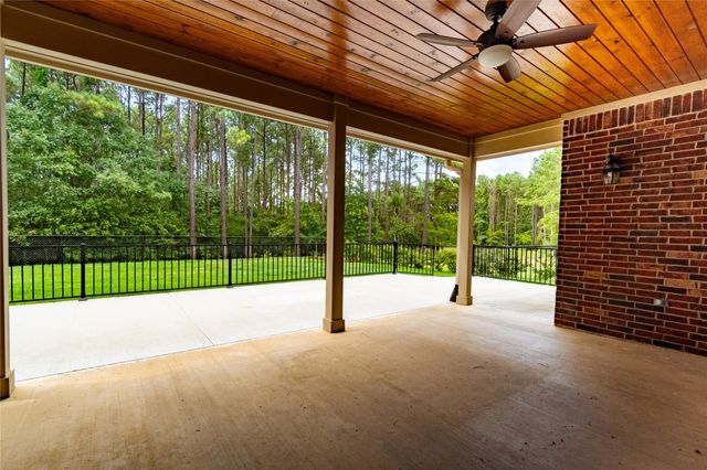 448 Eastgate Park, Livingston, TX 77351