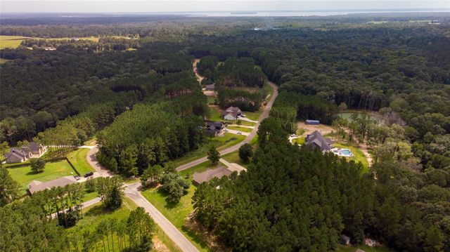 448 Eastgate Park, Livingston, TX 77351