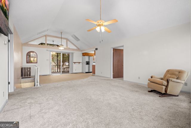 334 Windsong Island, Talladega, AL 35160