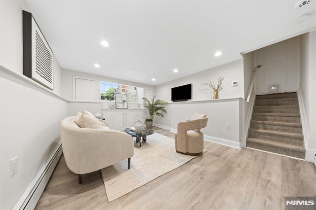 20 Northern Avenue, Florham Park Borough, NJ 07932