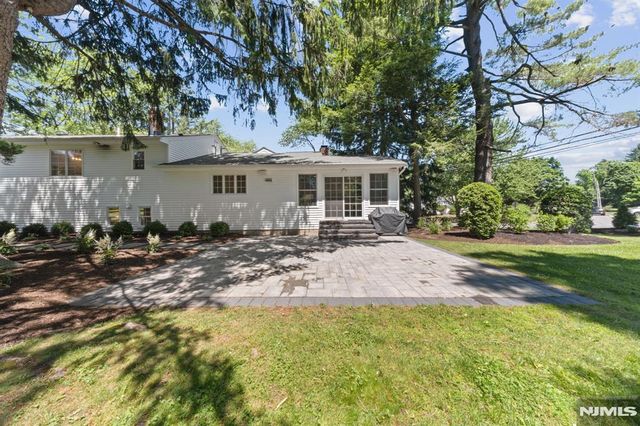 20 Northern Avenue, Florham Park Borough, NJ 07932