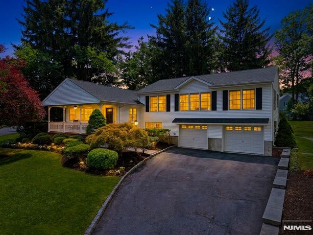 20 Northern Avenue, Florham Park Borough, NJ 07932