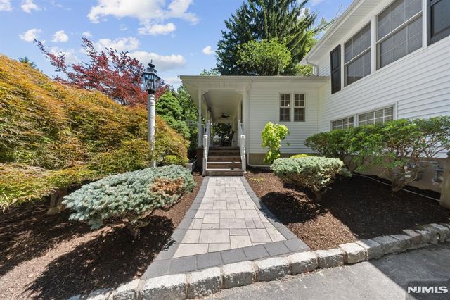 20 Northern Avenue, Florham Park Borough, NJ 07932