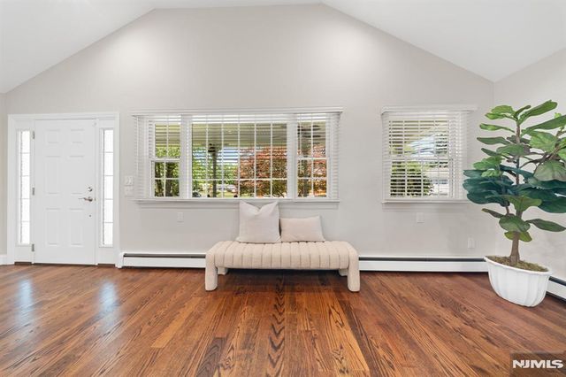 20 Northern Avenue, Florham Park Borough, NJ 07932