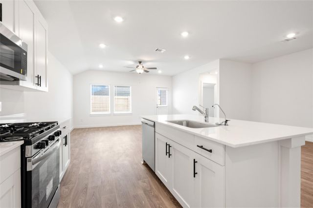 10726 Sage Bend Drive, Beasley, TX 77417