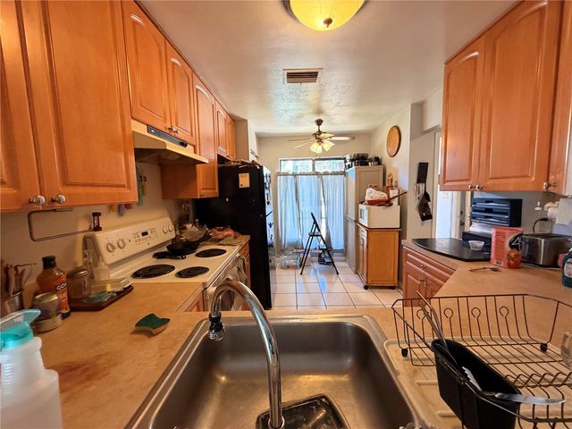 11614 ROSE TREE DRIVE, New Port Richey, FL 34654