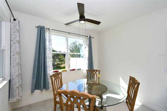 3551 74TH AVENUE CIRCLE E, Sarasota, FL 34243
