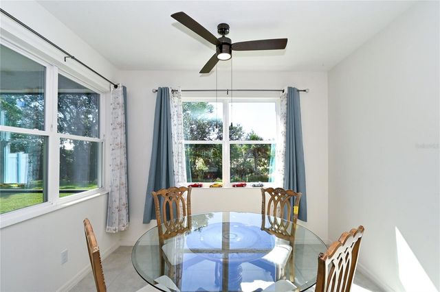 3551 74TH AVENUE CIRCLE E, Sarasota, FL 34243