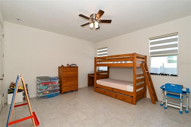 3551 74TH AVENUE CIRCLE E, Sarasota, FL 34243