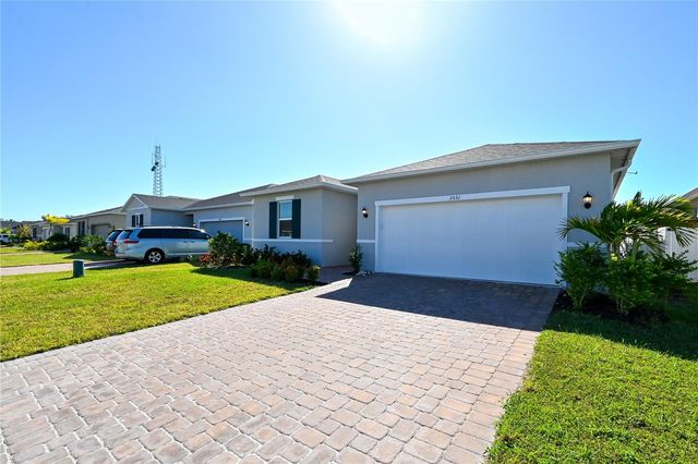 3551 74TH AVENUE CIRCLE E, Sarasota, FL 34243