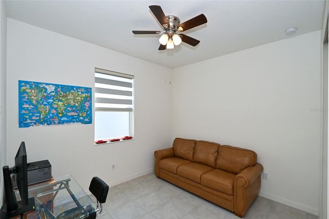 3551 74TH AVENUE CIRCLE E, Sarasota, FL 34243
