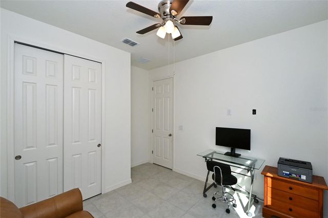 3551 74TH AVENUE CIRCLE E, Sarasota, FL 34243