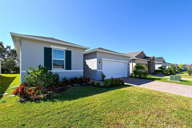 3551 74TH AVENUE CIRCLE E, Sarasota, FL 34243