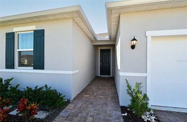 3551 74TH AVENUE CIRCLE E, Sarasota, FL 34243