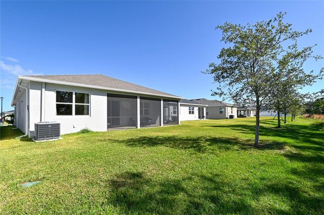 3551 74TH AVENUE CIRCLE E, Sarasota, FL 34243