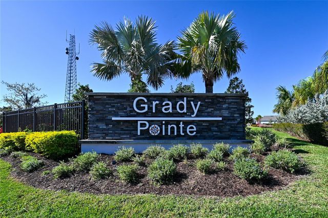 3551 74TH AVENUE CIRCLE E, Sarasota, FL 34243