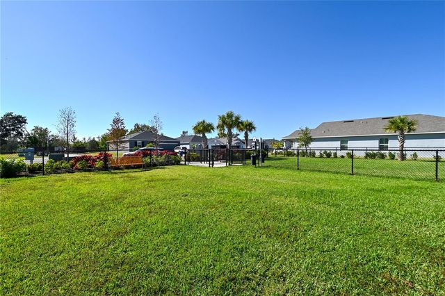 3551 74TH AVENUE CIRCLE E, Sarasota, FL 34243