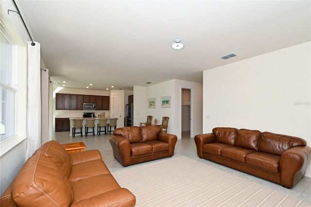 3551 74TH AVENUE CIRCLE E, Sarasota, FL 34243