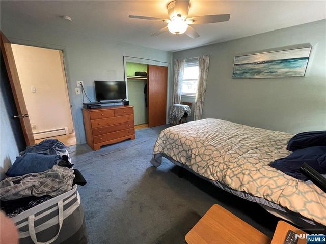 12 Henches Place, Little Ferry, NJ 07643
