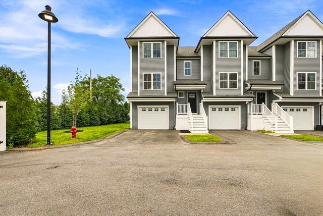 274 Providence Rd 8, Grafton, MA 01560
