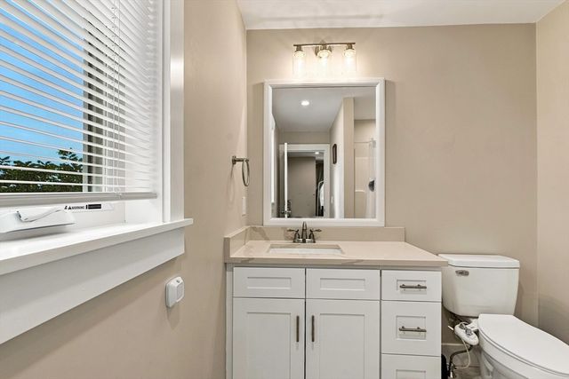 274 Providence Rd 8, Grafton, MA 01560