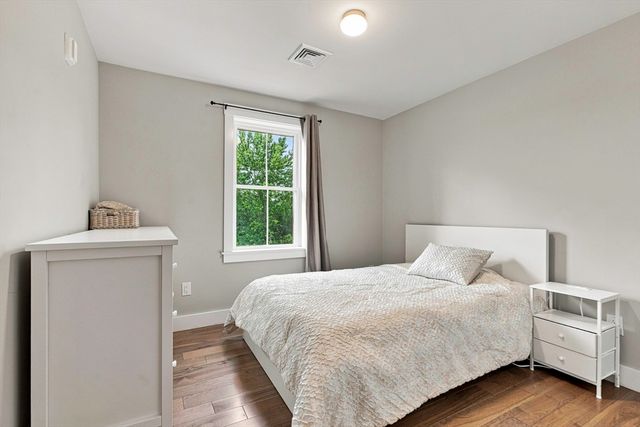 274 Providence Rd 8, Grafton, MA 01560