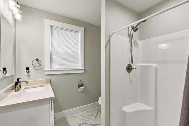 274 Providence Rd 8, Grafton, MA 01560