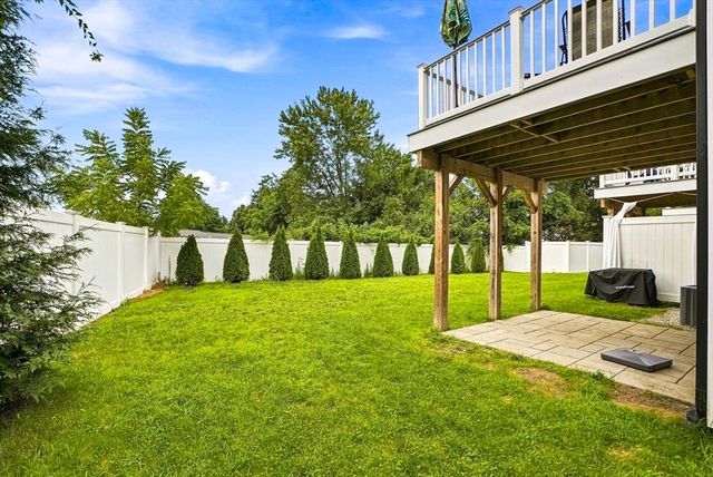 274 Providence Rd 8, Grafton, MA 01560