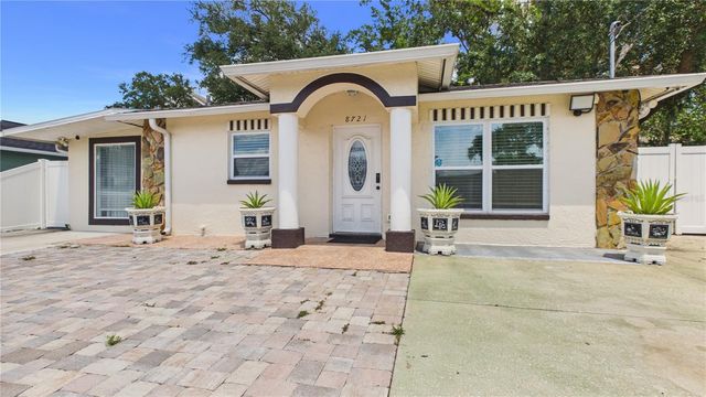 8721 N ORANGEVIEW AVENUE, Tampa, FL 33617