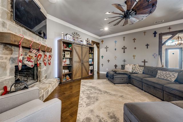 7417 Green Mesa Road, Ponder, TX 76259