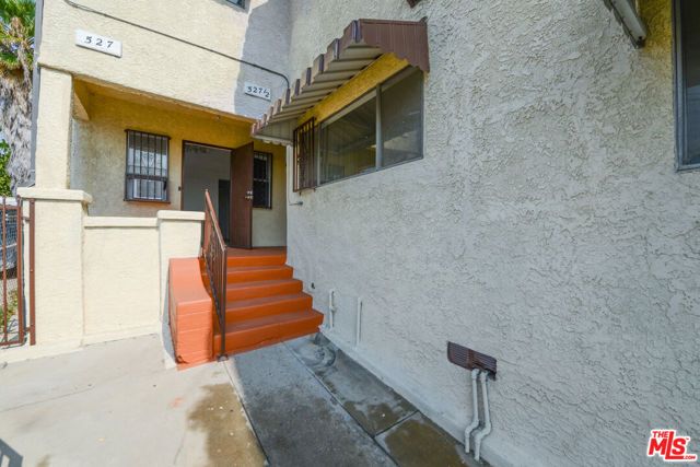 527 N Cummings Street, Los Angeles, CA 90033