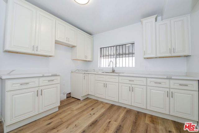 527 N Cummings Street, Los Angeles, CA 90033