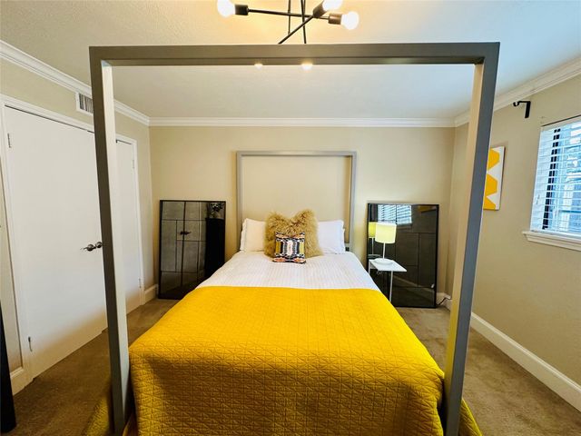 3402 Garrott Street 16, Houston, TX 77006