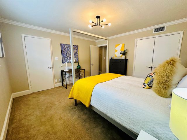 3402 Garrott Street 16, Houston, TX 77006