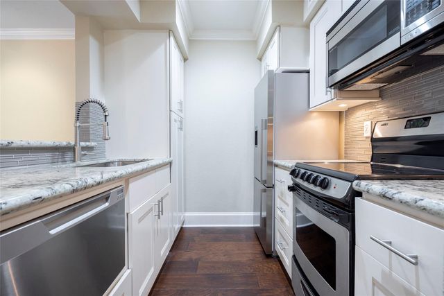 3402 Garrott Street 16, Houston, TX 77006