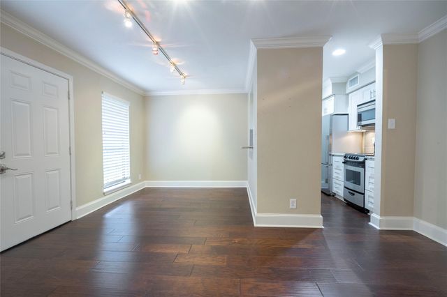 3402 Garrott Street 16, Houston, TX 77006