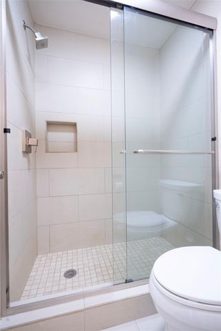 3402 Garrott Street 16, Houston, TX 77006